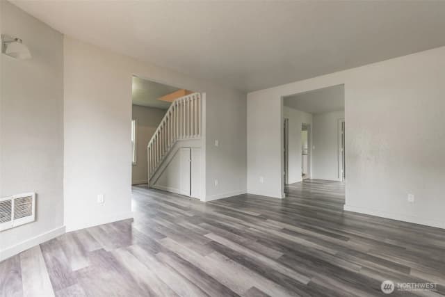 Property photo for 820 N 1st Avenue, Kelso photo 3