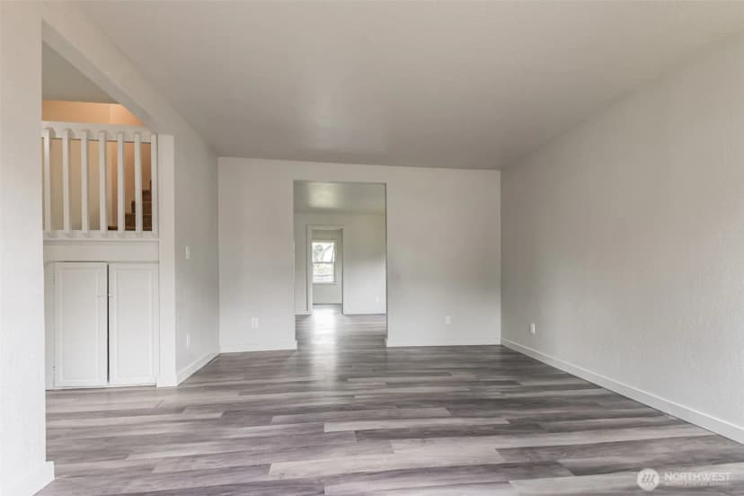 Property photo for 820 N 1st Avenue, Kelso photo 2