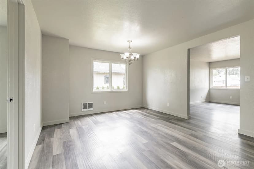 Property photo for 820 N 1st Avenue, Kelso photo 10