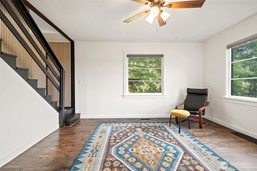 Property photo for 1205 Oyster Bay Avenue S, Bremerton photo 6