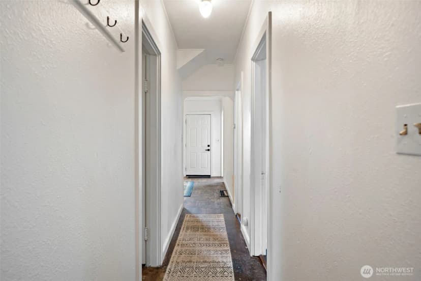 Property photo for 1205 Oyster Bay Avenue S, Bremerton photo 20