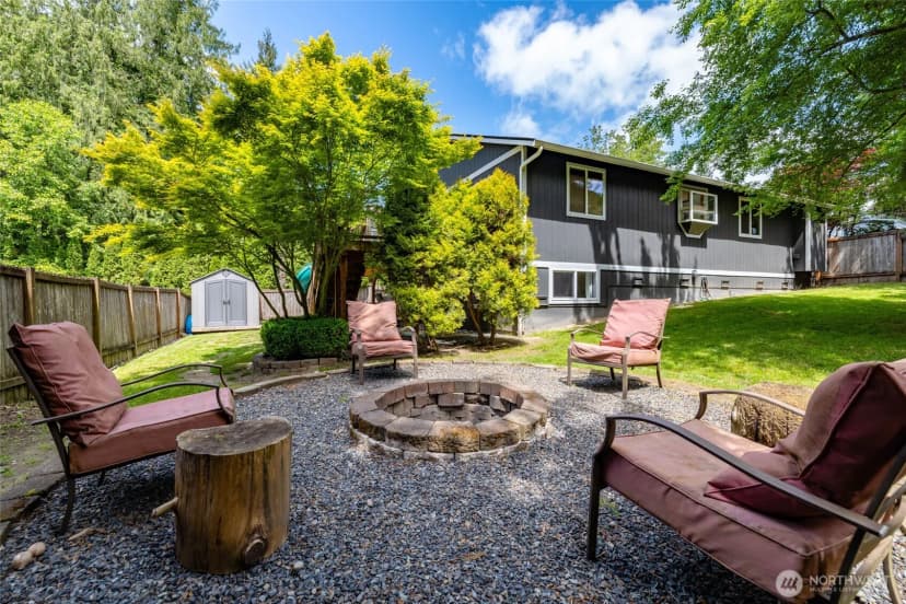 Property photo for 10622 25th Place Ne, Lake Stevens photo 6