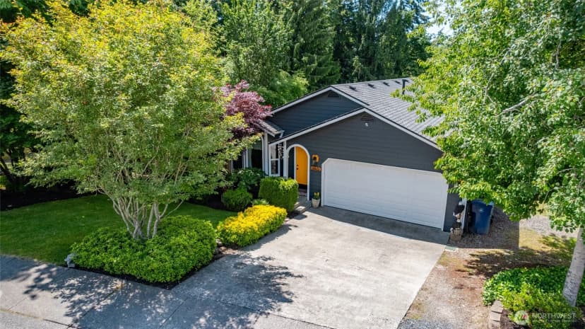 Property photo for 10622 25th Place Ne, Lake Stevens