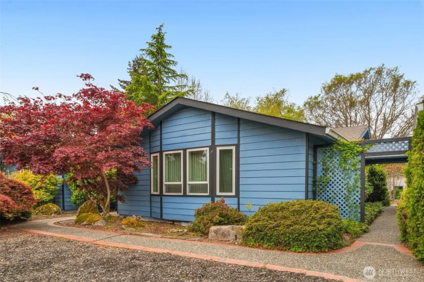 Property photo for 921 241st Place Sw, Bothell photo 28