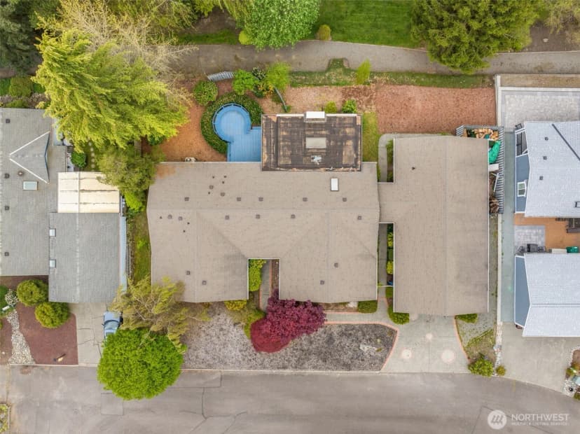 Property photo for 921 241st Place Sw, Bothell photo 33