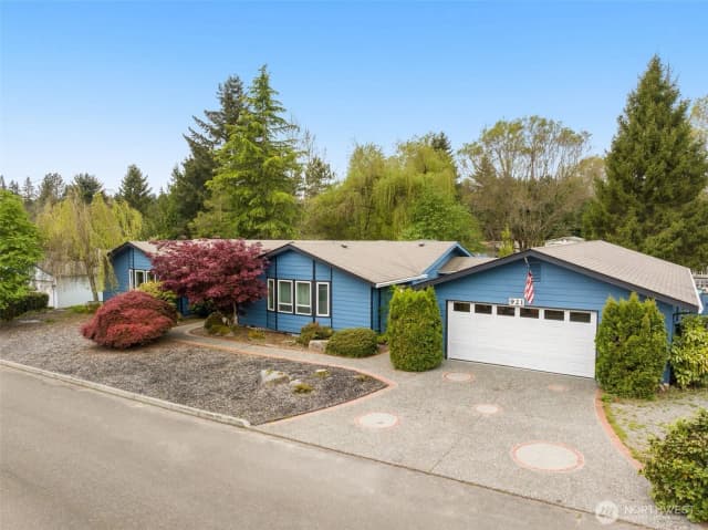 Property photo for 921 241st Place Sw, Bothell
