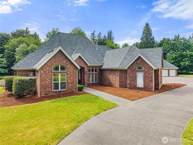 Property photo for 7841 Canterwood Drive Se, Olympia photo 3