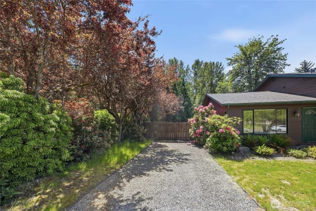Property photo for 12755 Se 191st Place, Renton photo 3