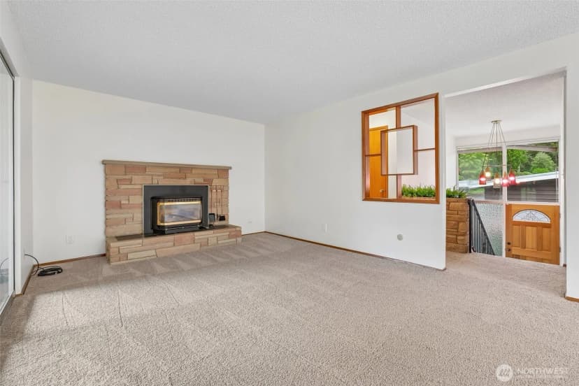 Property photo for 31430 W Lake Morton Drive Se, Kent photo 5