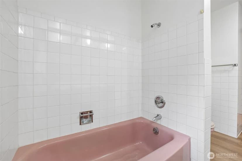 Property photo for 31430 W Lake Morton Drive Se, Kent photo 14