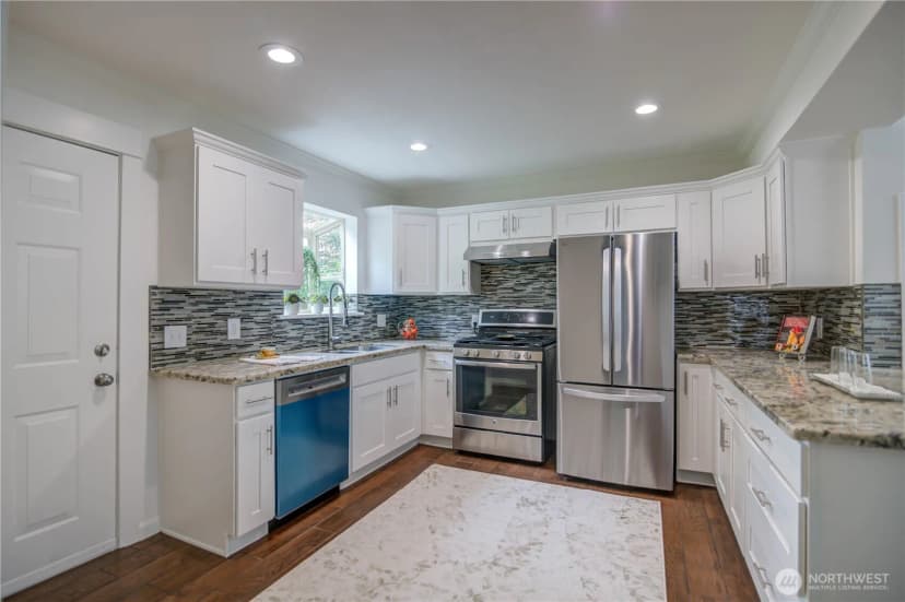 Property photo for 8630 44th Avenue S, Seattle photo 5