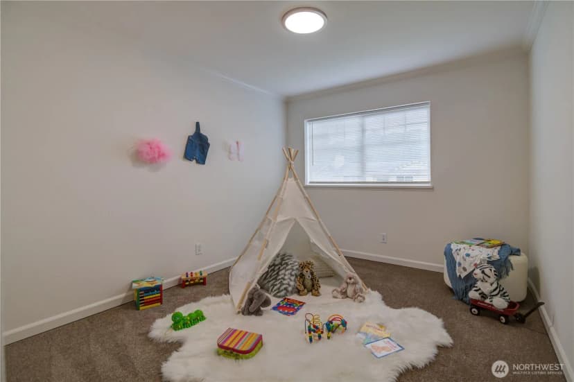 Property photo for 8630 44th Avenue S, Seattle photo 11