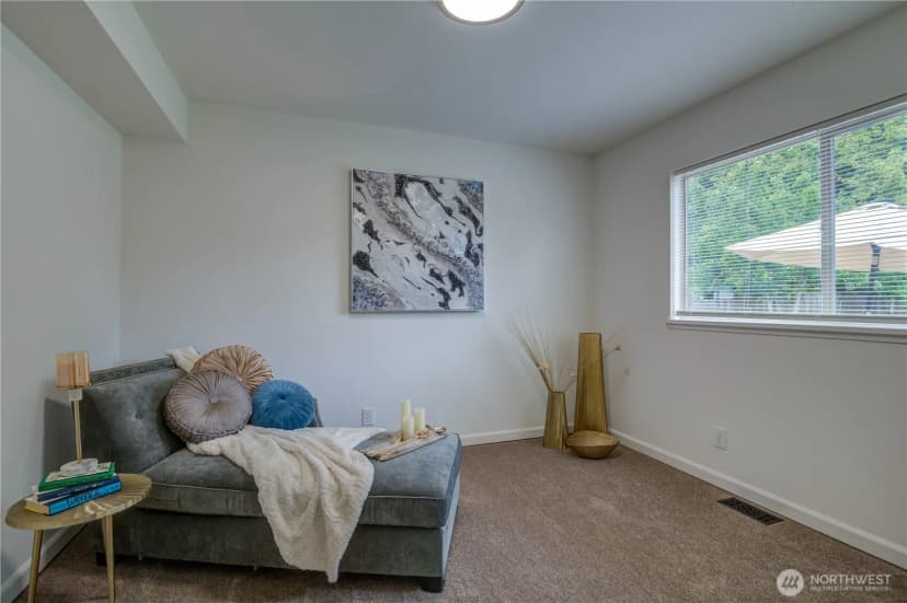 Property photo for 8630 44th Avenue S, Seattle photo 7