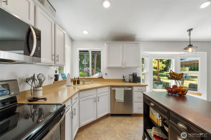 Property photo for 9193 Se Willock Road, Olalla photo 12