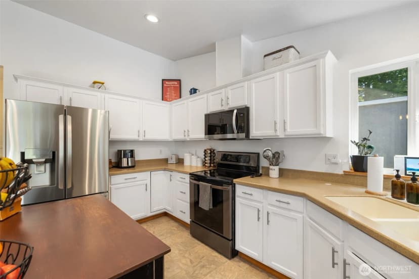 Property photo for 9193 Se Willock Road, Olalla photo 14