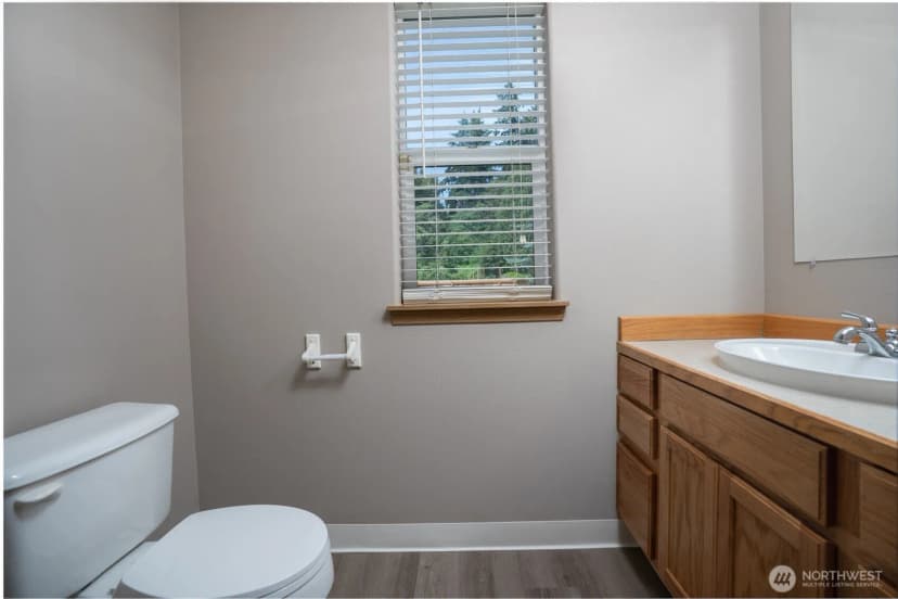 Property photo for 5221 64th Street W, University Place photo 25