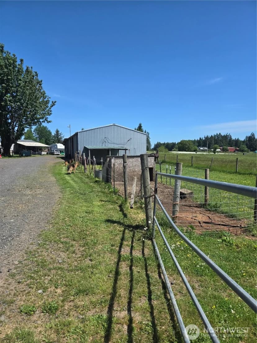 Property photo for 205 Nikula Road, Winlock photo 28