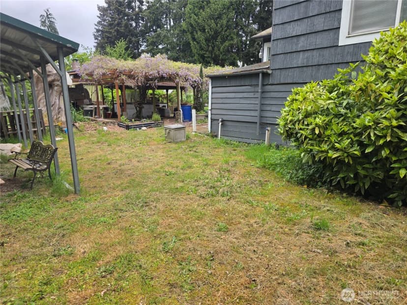 Property photo for 2500 S 208 Street, Sea Tac photo 6