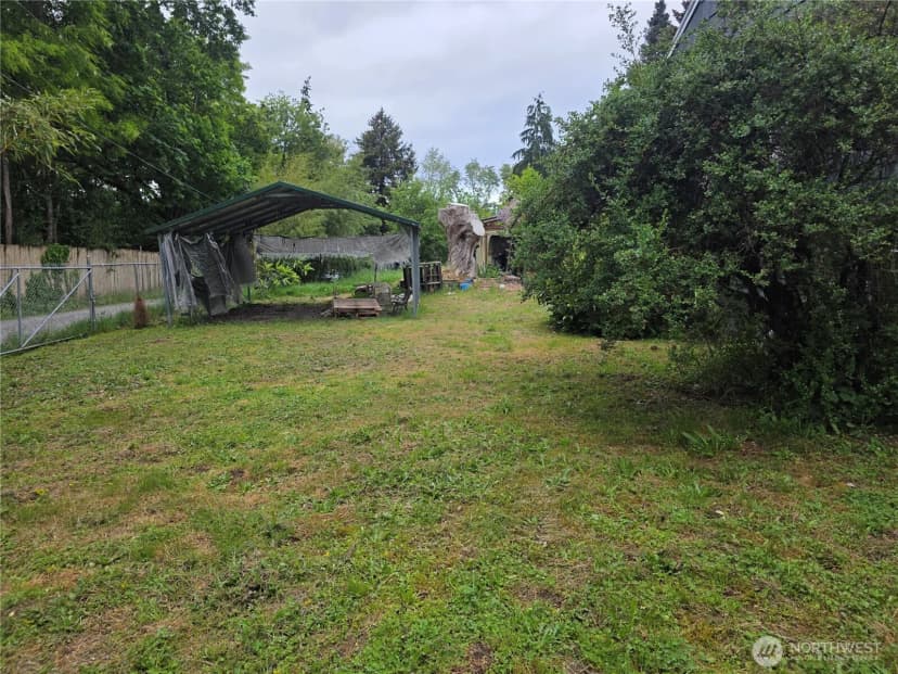 Property photo for 2500 S 208 Street, Sea Tac photo 4