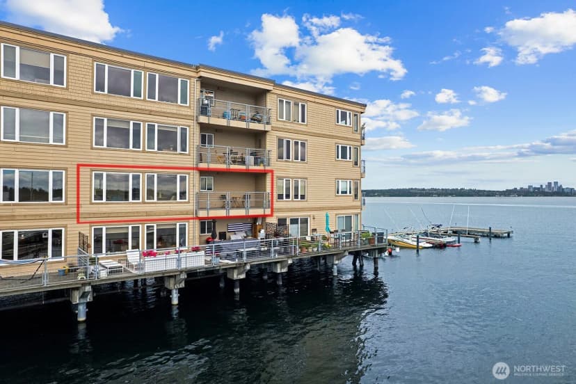 Property photo for 334 Lakeside Avenue S #207, Seattle photo 20