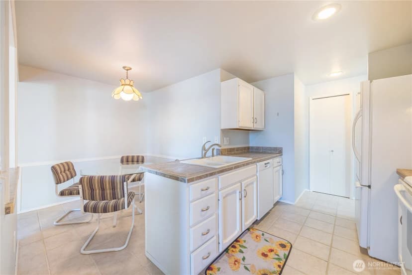 Property photo for 134 B Hilltop Drive, Sequim photo 12