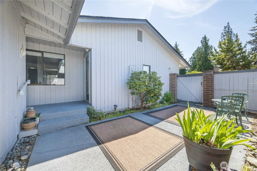 Property photo for 134 B Hilltop Drive, Sequim photo 4