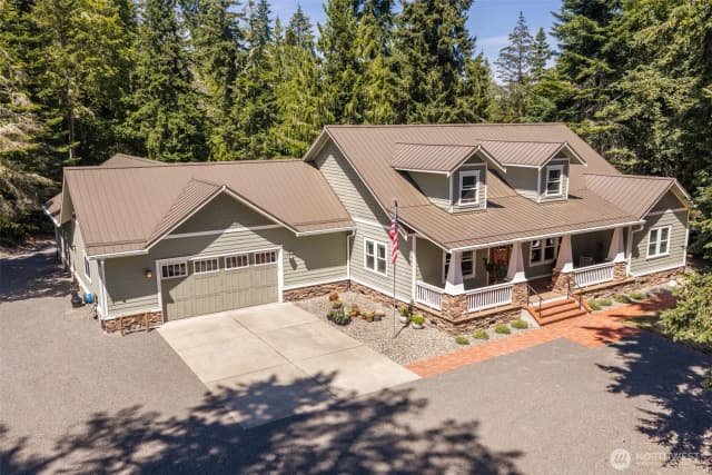 Property photo for 953 Henry Boyd Road, Port Angeles