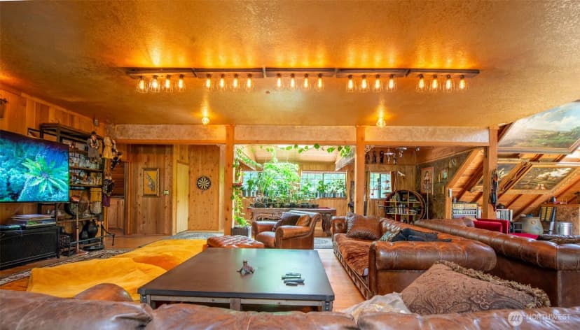 Property photo for 1106 254th Avenue Ne, Sammamish photo 21