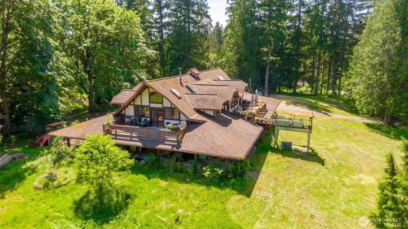 Property photo for 1106 254th Avenue Ne, Sammamish photo 9