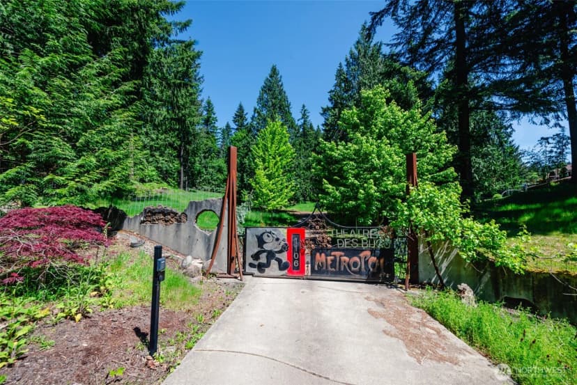 Property photo for 1106 254th Avenue Ne, Sammamish photo 11