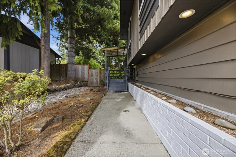 Property photo for 4108 80th Avenue W, University Place photo 2