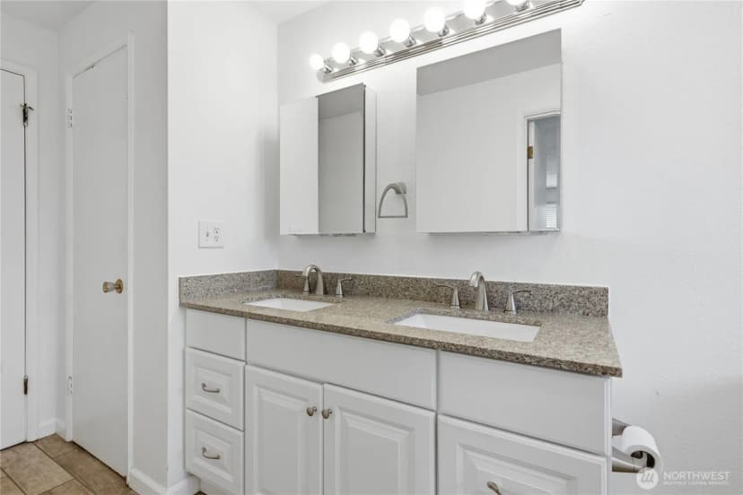 Property photo for 4108 80th Avenue W, University Place photo 27