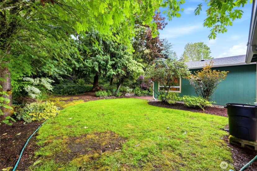 Property photo for 8421 6th Ave Sw, Seattle photo 21