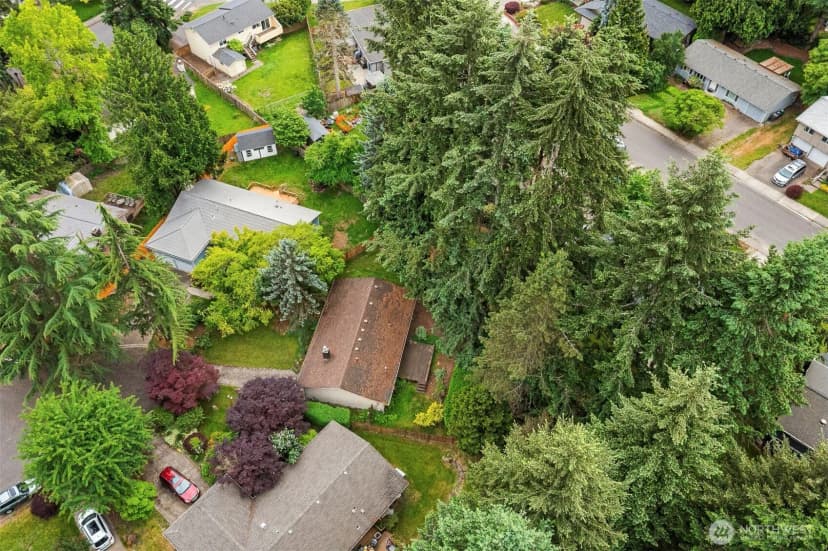 Property photo for 12819 98th Place Ne, Kirkland photo 9