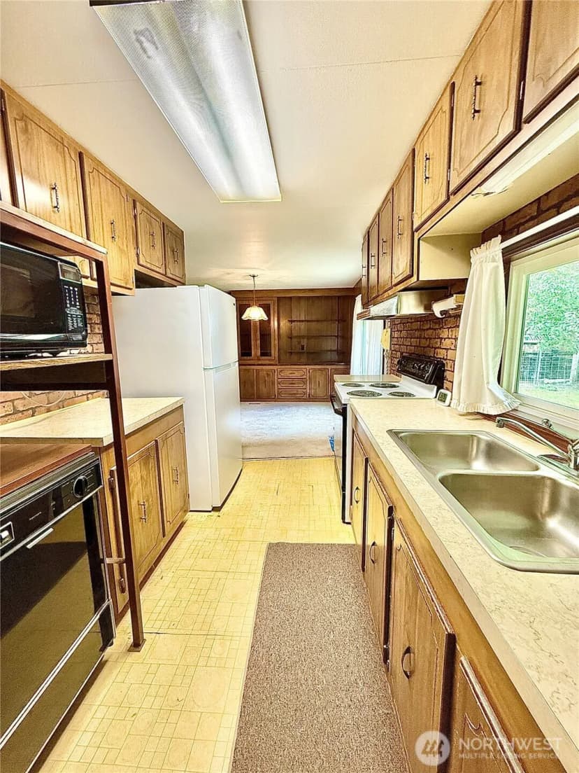 Property photo for 321 Bruce Street, Waitsburg photo 6