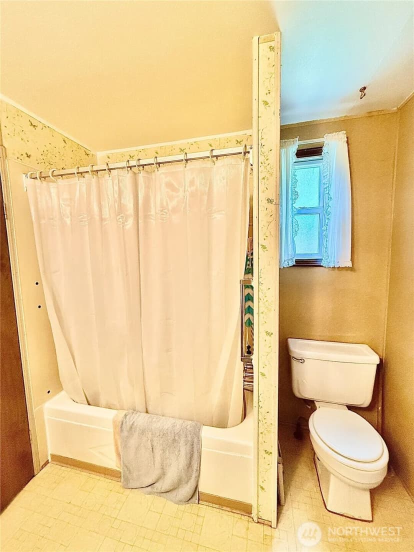 Property photo for 321 Bruce Street, Waitsburg photo 19