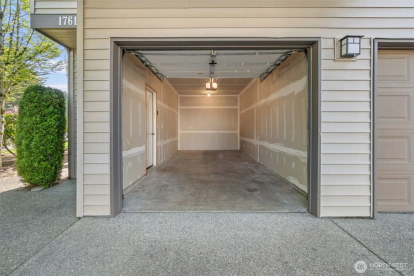 Property photo for 17610 134th Lane Se, Renton photo 20