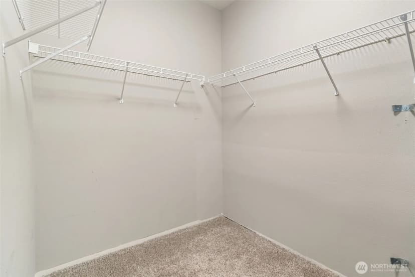 Property photo for 17610 134th Lane Se, Renton photo 15
