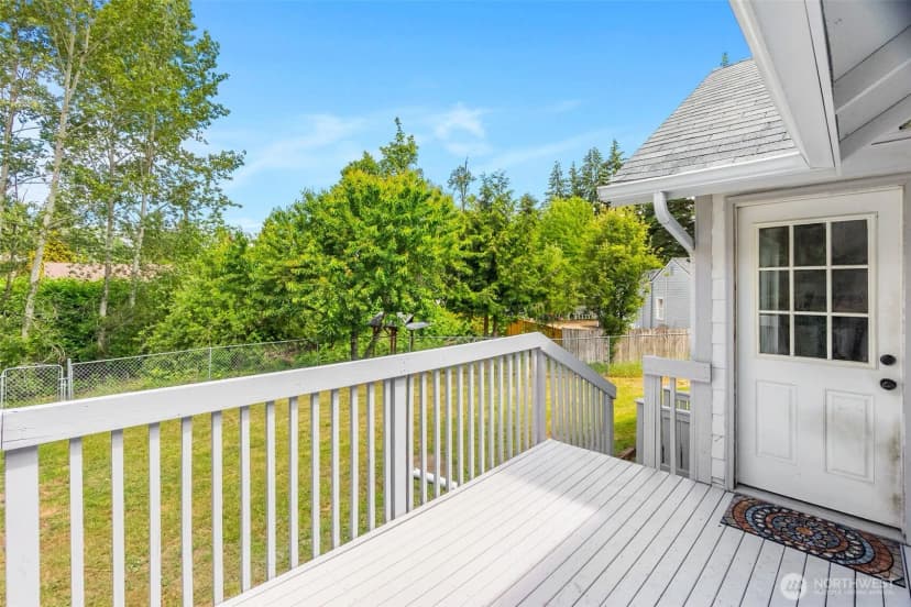 Property photo for 626 Sw 142nd Street, Burien photo 16