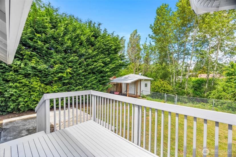 Property photo for 626 Sw 142nd Street, Burien photo 15