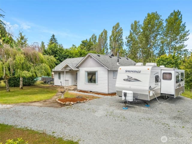Property photo for 626 Sw 142nd Street, Burien photo 2