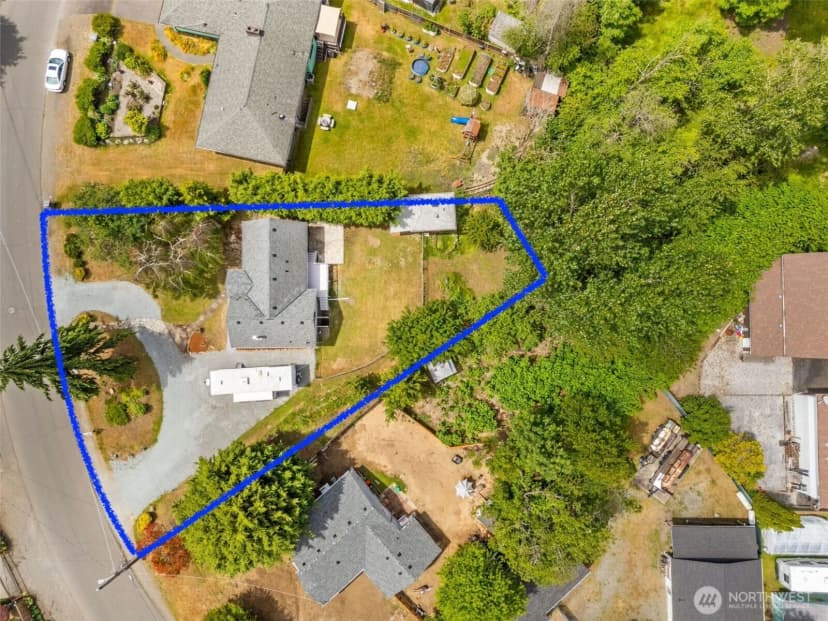 Property photo for 626 Sw 142nd Street, Burien photo 35