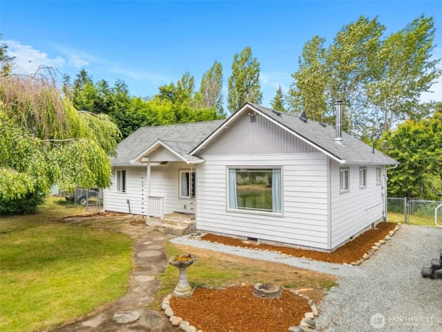 Property photo for 626 Sw 142nd Street, Burien