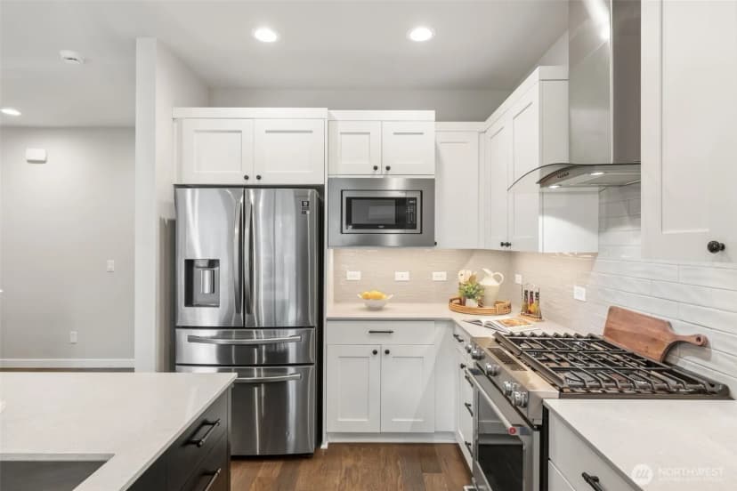 Property photo for 1086 Collier Place Sw #n35, Issaquah photo 4