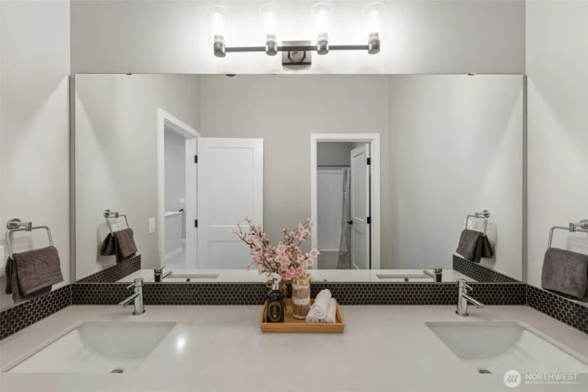 Property photo for 1086 Collier Place Sw #n35, Issaquah photo 25