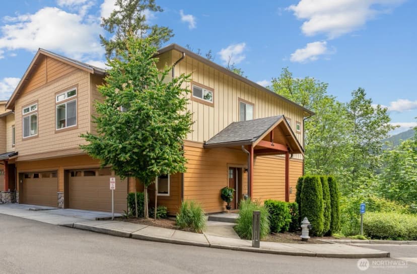 Property photo for 1086 Collier Place Sw #n35, Issaquah