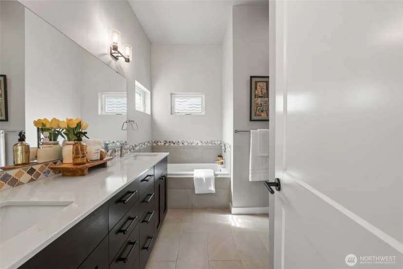 Property photo for 1086 Collier Place Sw #n35, Issaquah photo 16