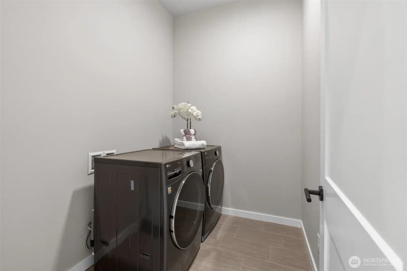 Property photo for 1086 Collier Place Sw #n35, Issaquah photo 21