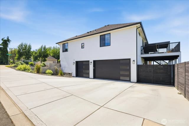 Property photo for 87 Coyote Ridge Drive, Walla Walla photo 4