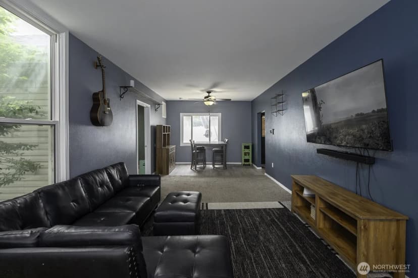 Property photo for 1015 Morgan Street, Davenport photo 11